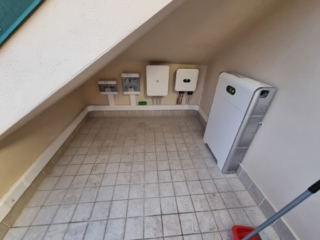 Huawei inverter 6 kW Sistema di accumulo Huawei Luna 5000 da 10 kWh Sistema di backup Smart Guard Huawei Impianto Fotovoltaico Latina